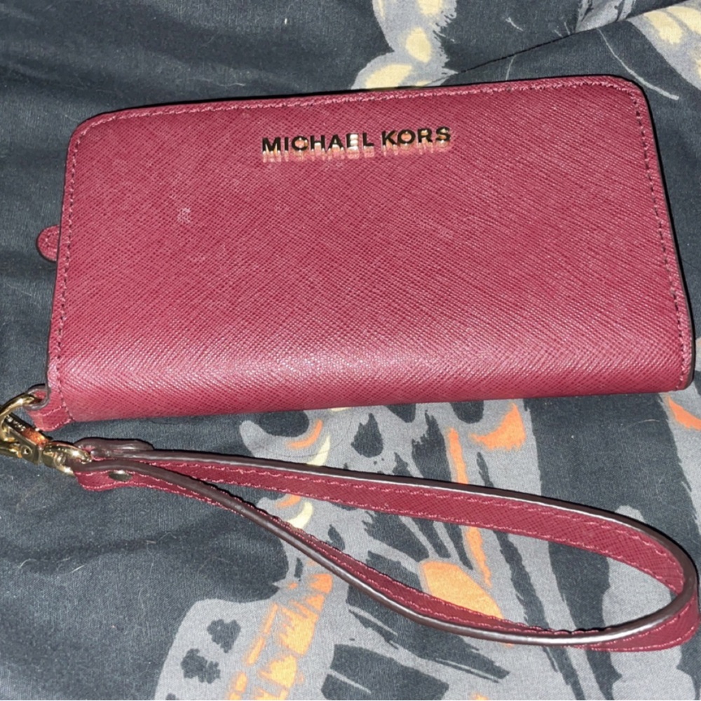MK wristlet wallet
